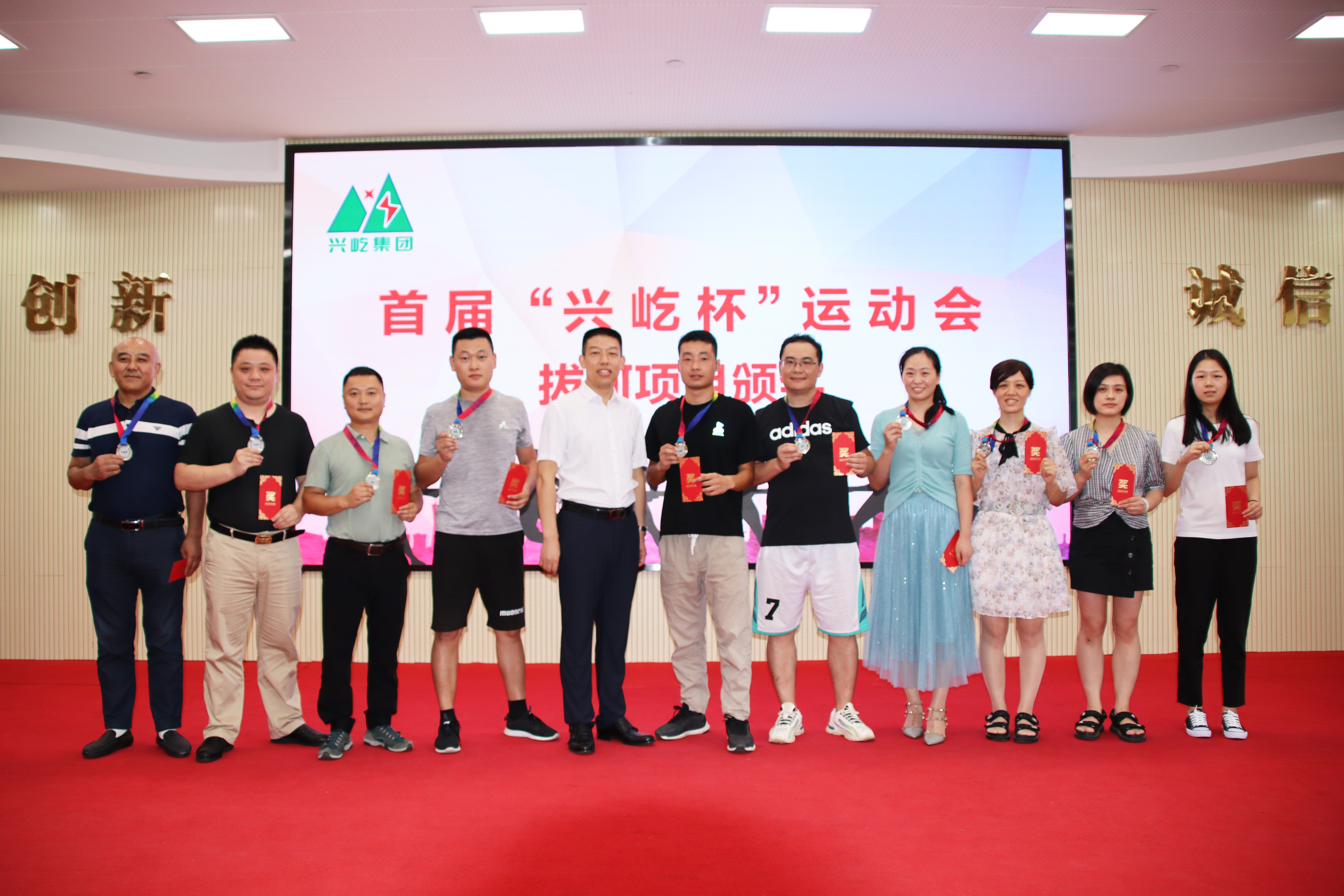 IMG_2198.jpg IMG_2198.jpg