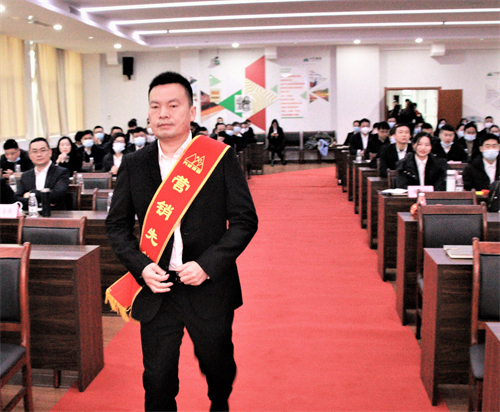 02张远涛.jpg 02张远涛.jpg