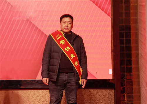 余兴宏.jpg 余兴宏.jpg